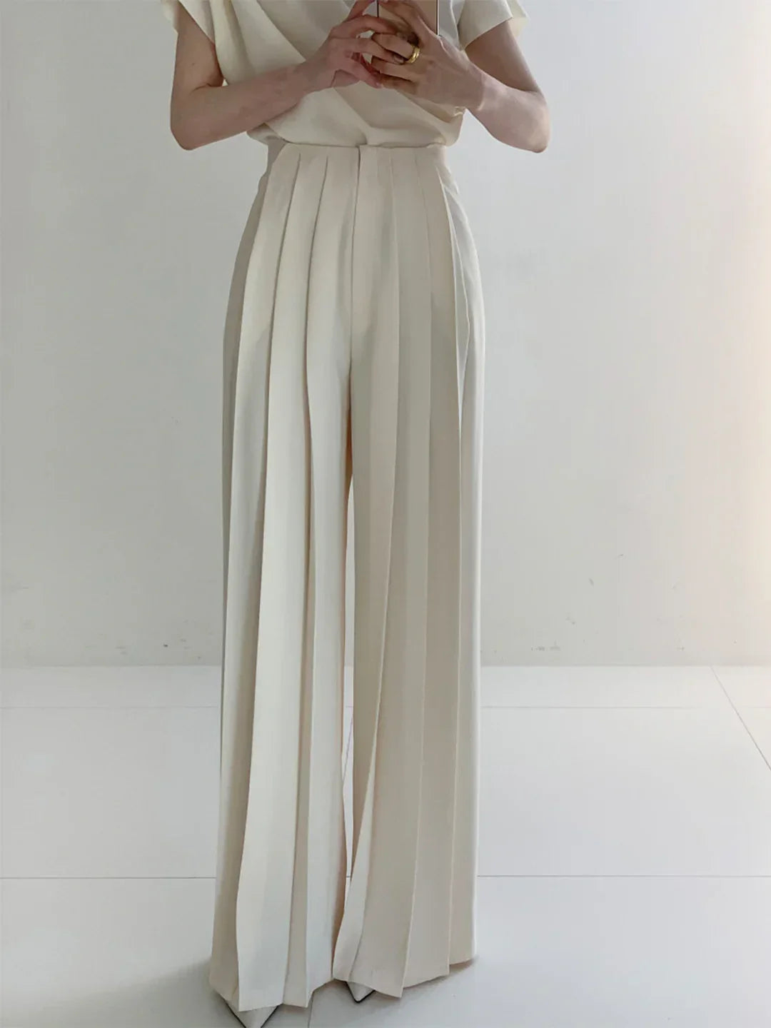 Pleated High Waist Wide Leg Pants Loose Straight Pants - LA FEMME WANDERER