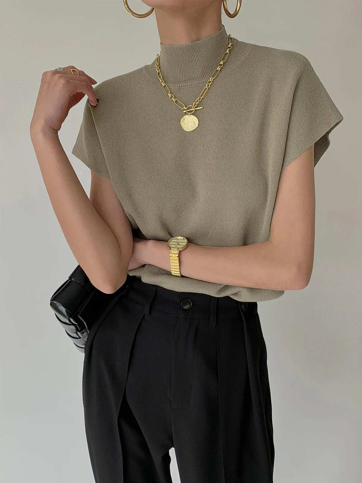 Leisurely Solid Pullover Sweater Vest - LA FEMME WANDERER