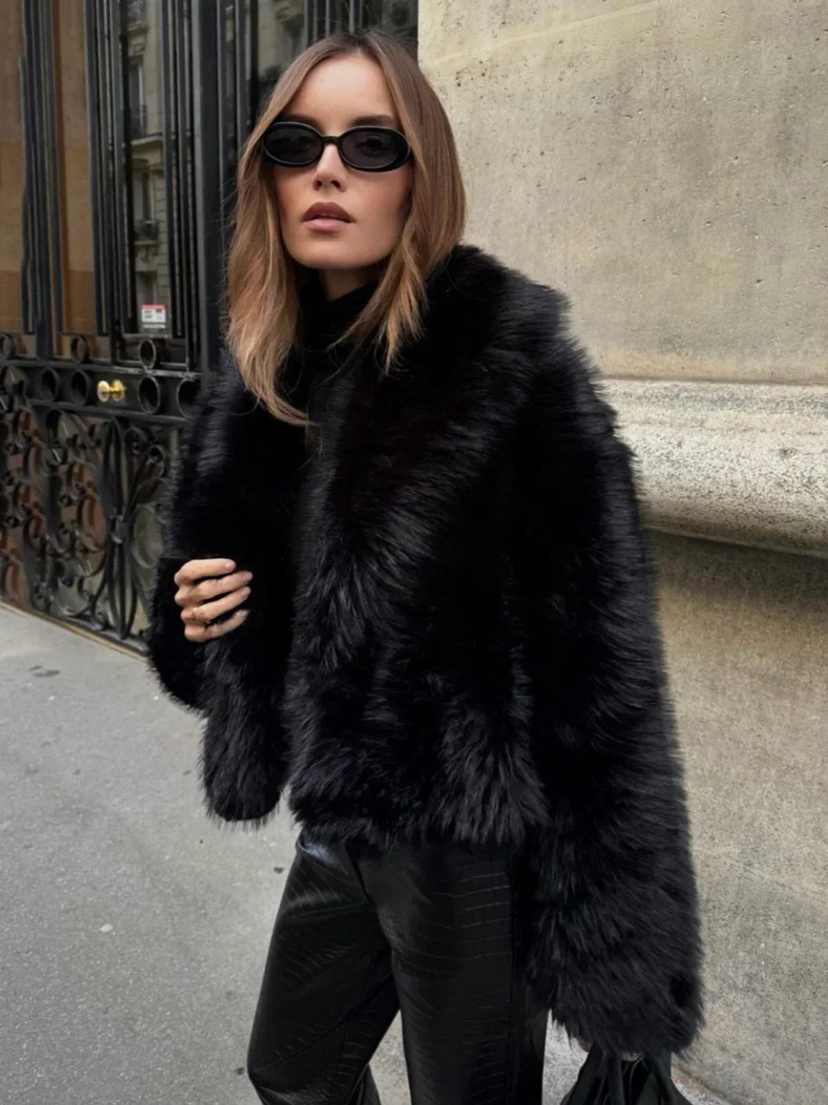 Solid Faux Fur Collar Jacket - LA FEMME WANDERER