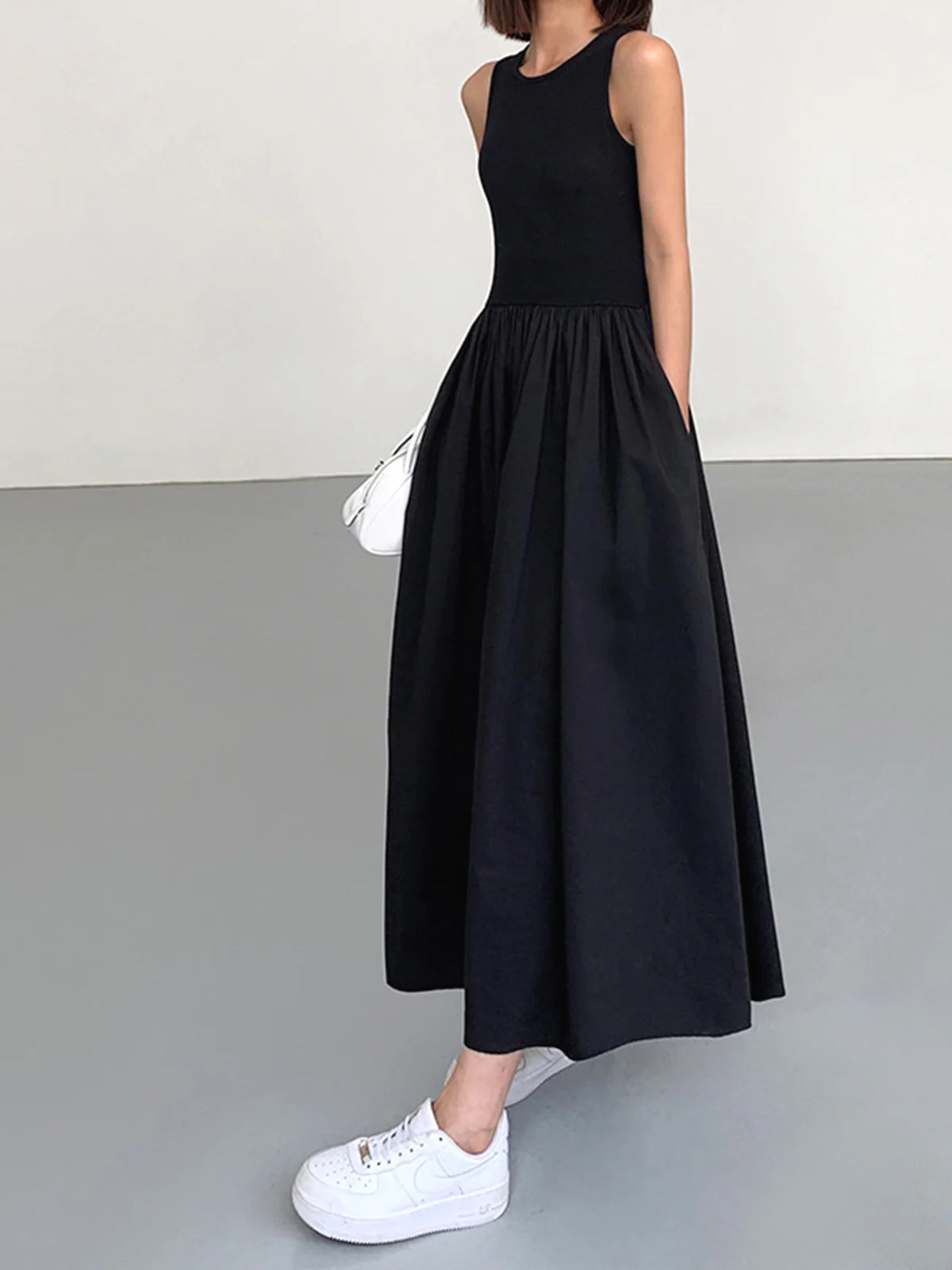Black Dress Capsule - 1 - LA FEMME WANDERER