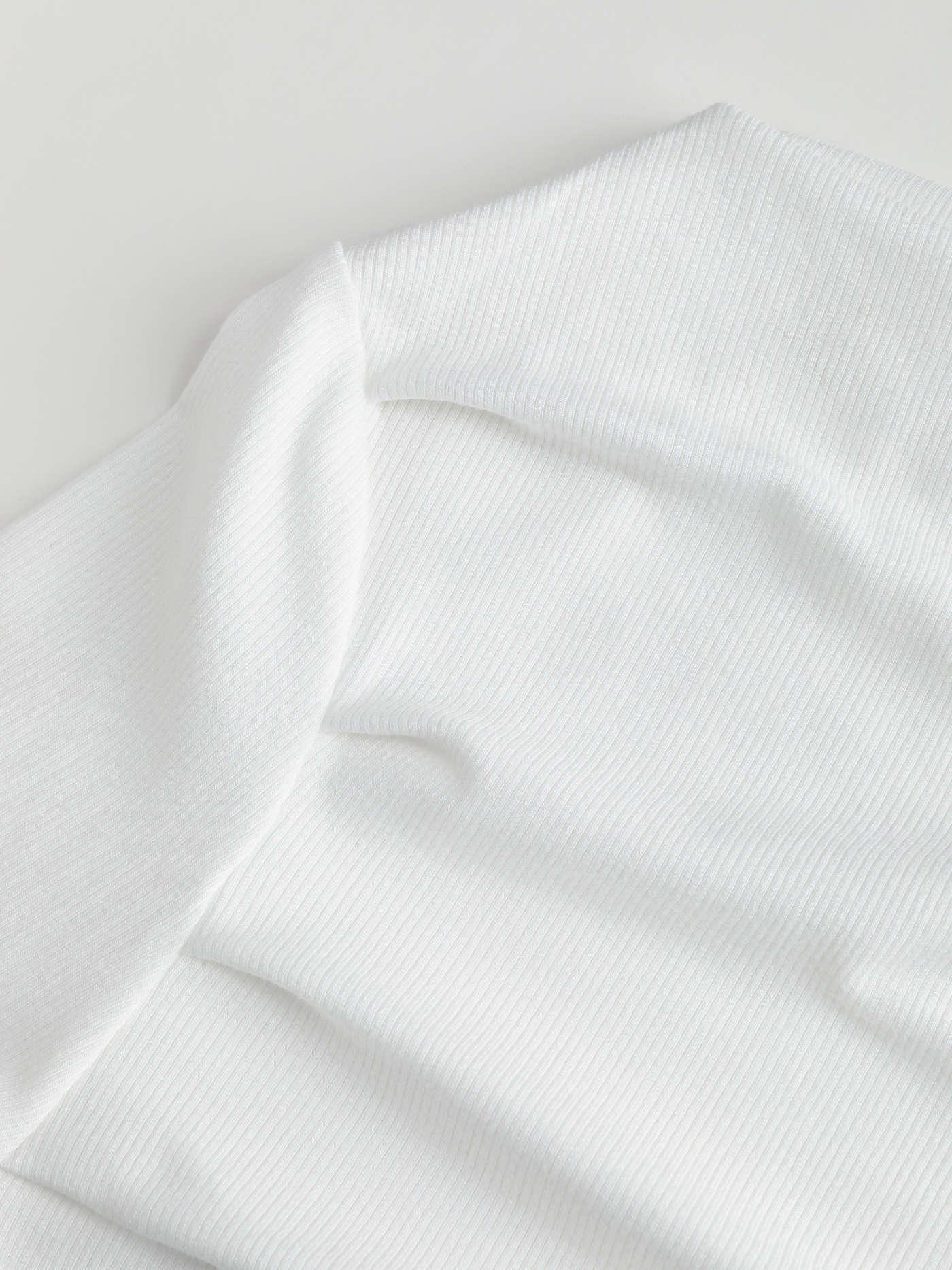 Solid Asymmetrical Neck Long Sleeve Top - LA FEMME WANDERER