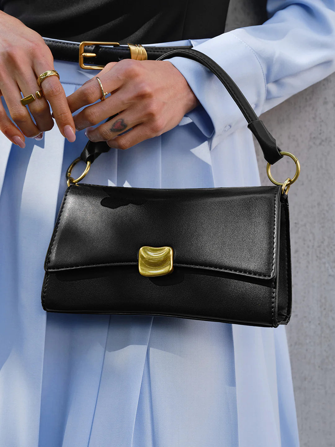 Elegant Style Black Baguette Flap Armpit Bag - LA FEMME WANDERER