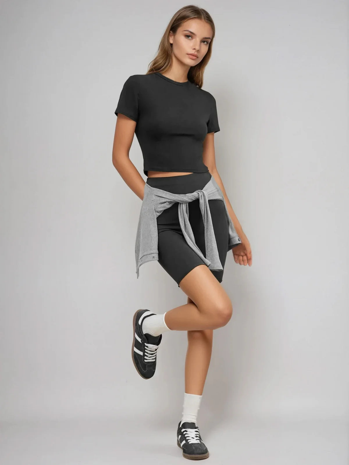 Classy & Chic Look - 1 - LA FEMME WANDERER