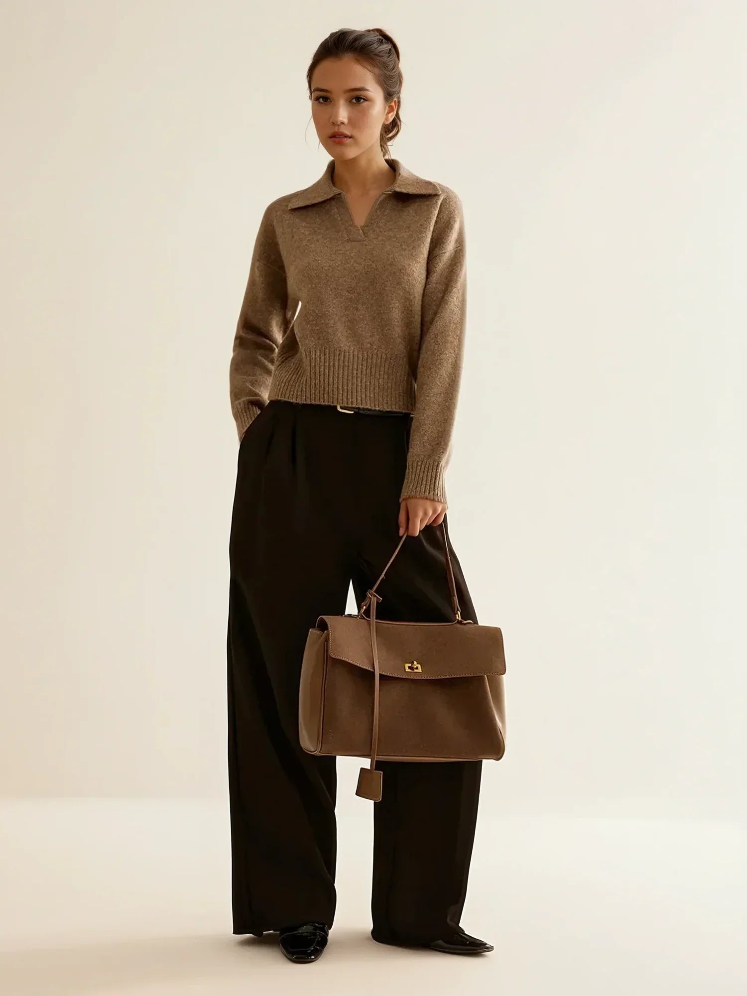 Classy Capsule - 3 - LA FEMME WANDERER