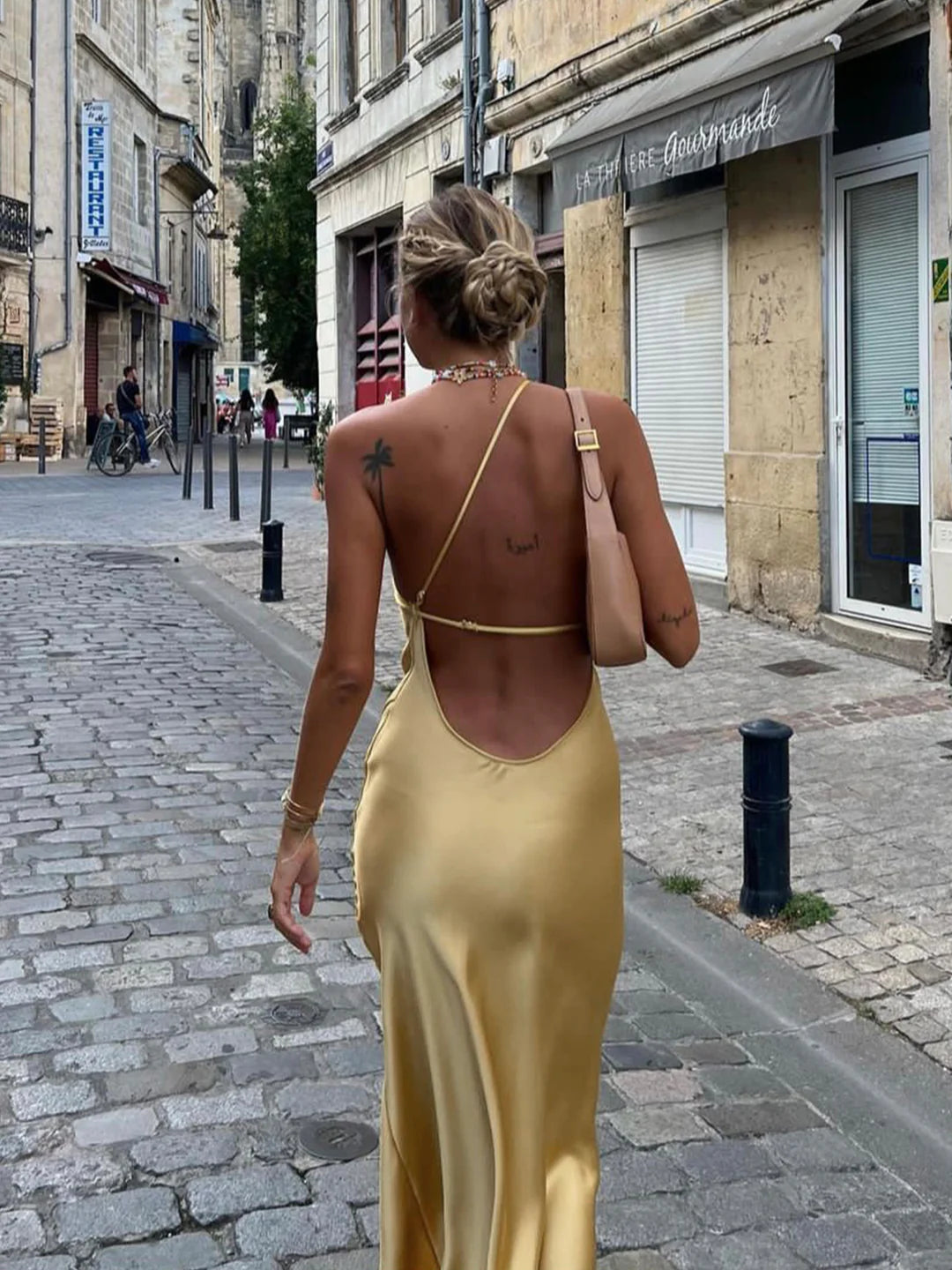 Moonlight Open Back Satin Slit Long Dress - LA FEMME WANDERER