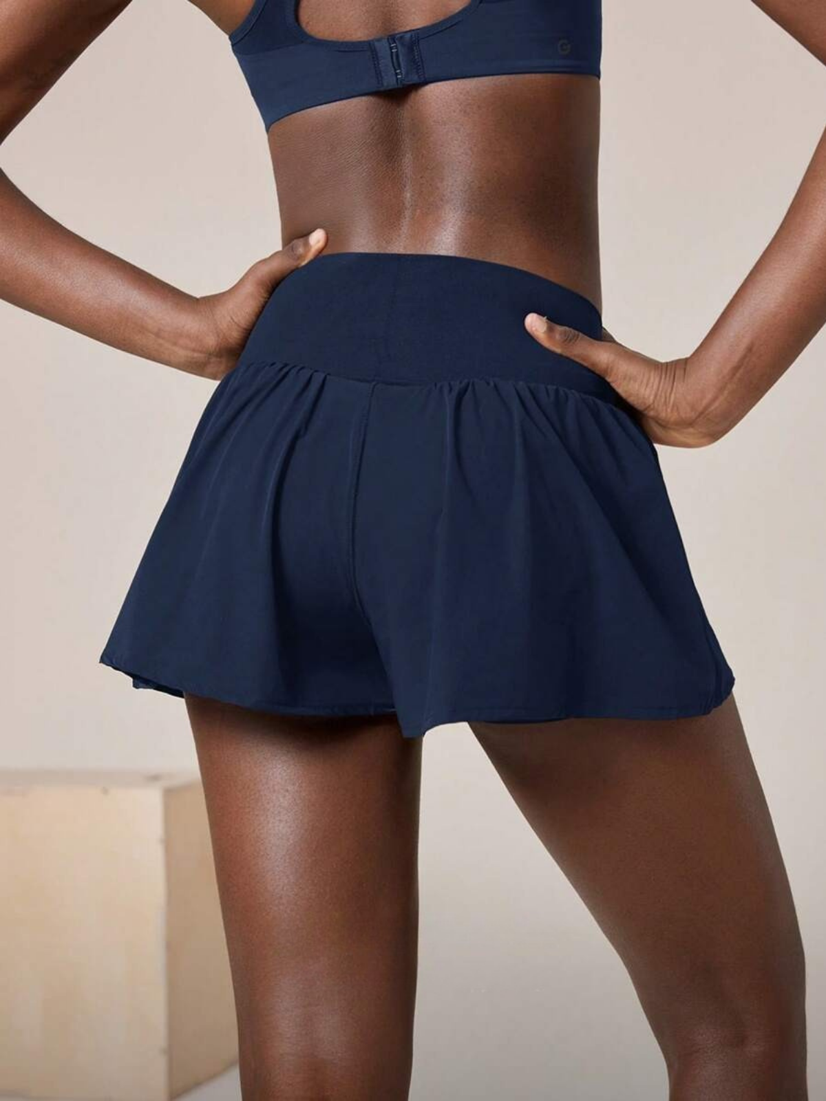 SweatProof Run Shorts Mid Waist Pockets Quick Dry