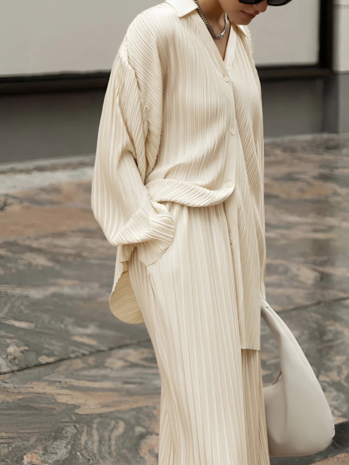 Oversized Leisure Pleat Pockets Two Piece Pants Set - LA FEMME WANDERER