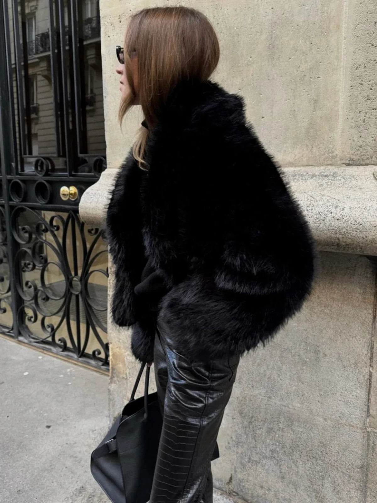Solid Faux Fur Collar Jacket - LA FEMME WANDERER