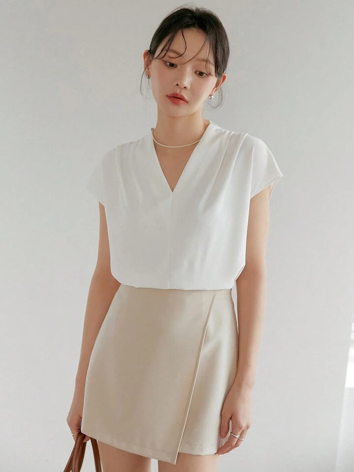 Luxe Line Relaxed Workwear Top